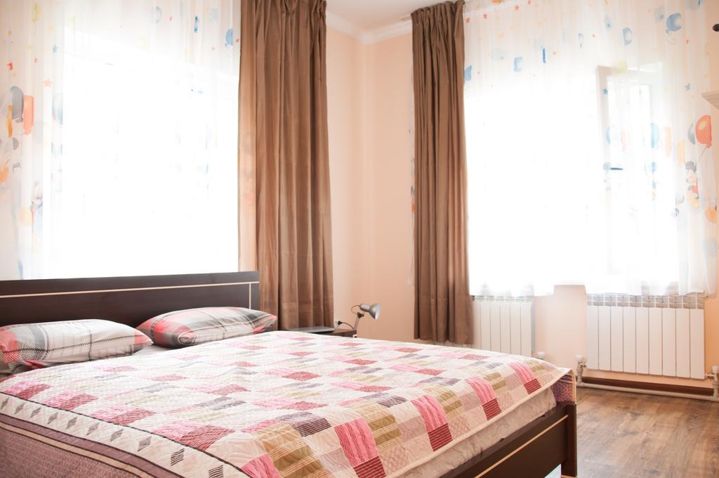Almaty Backpackers Hostel Ruang foto